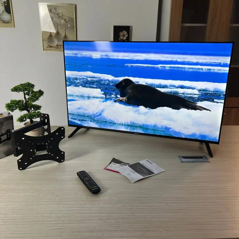 TV LED FHD Koscom 43p Smart + Support